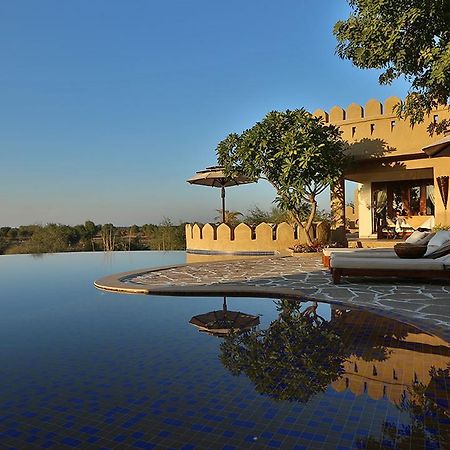 Hotel Mihir Garh Rohat Exterior foto