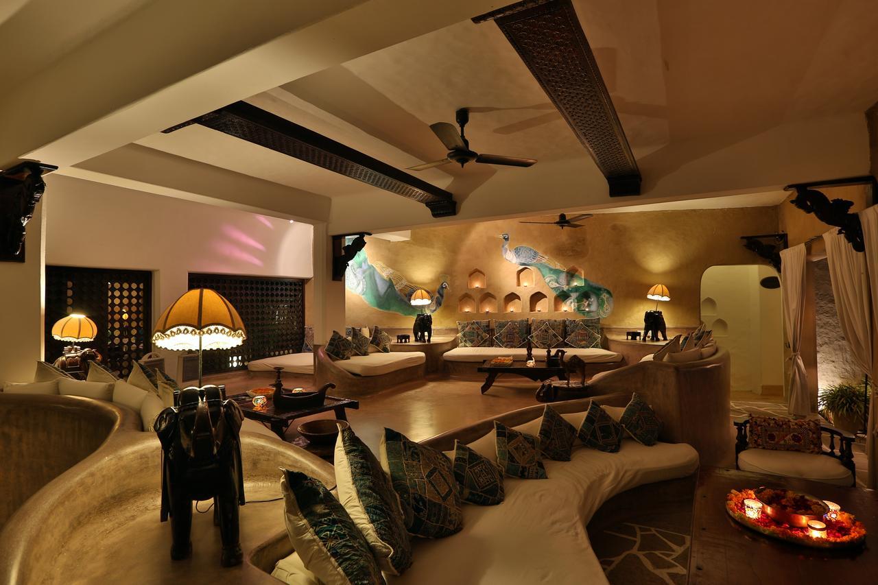 Hotel Mihir Garh Rohat Exterior foto