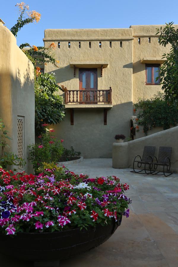 Hotel Mihir Garh Rohat Exterior foto
