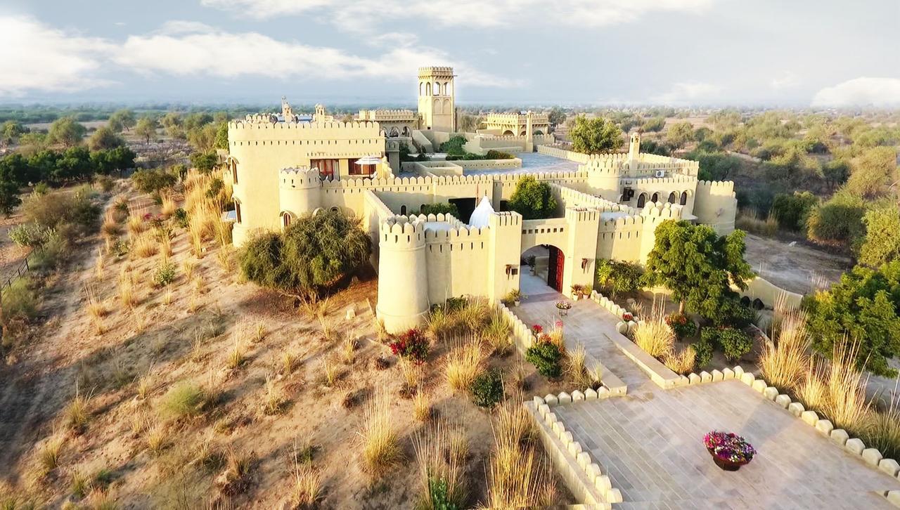 Hotel Mihir Garh Rohat Exterior foto