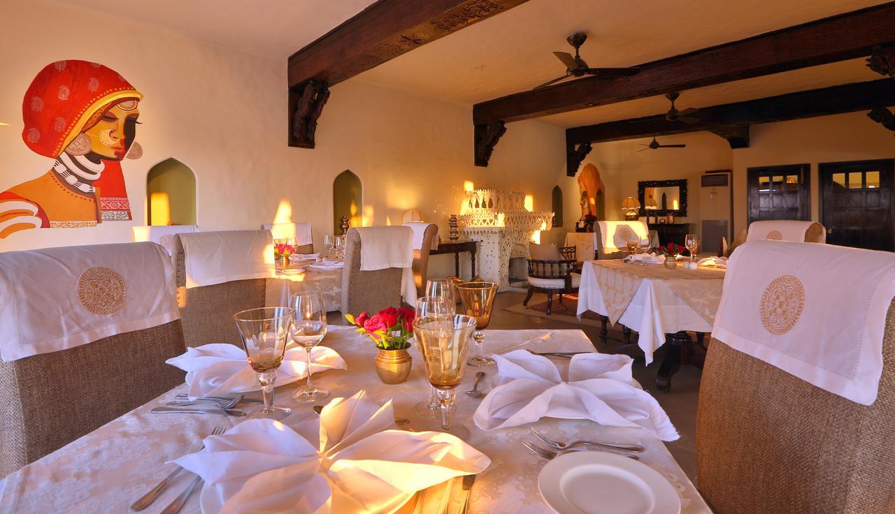 Hotel Mihir Garh Rohat Exterior foto