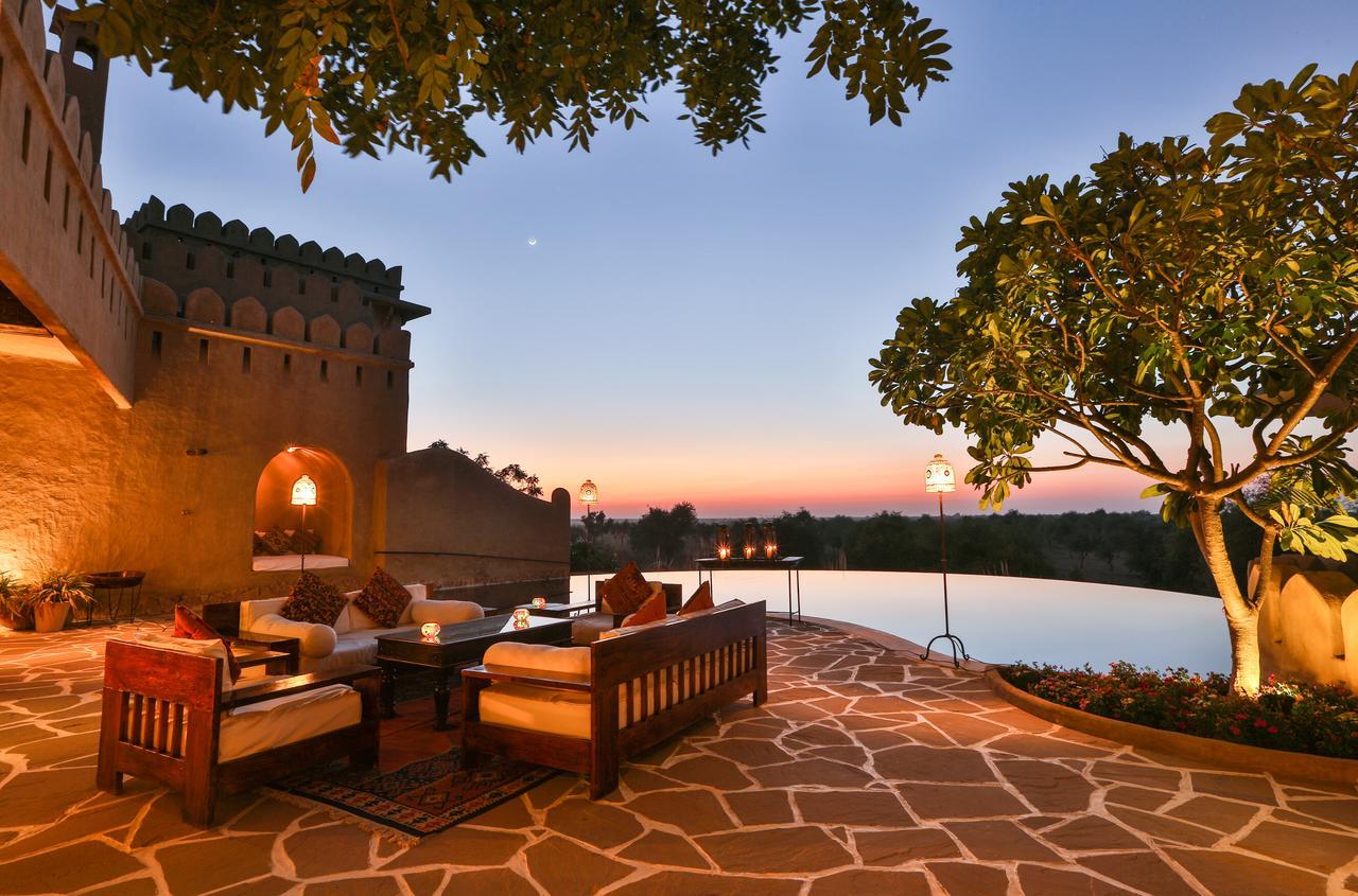 Hotel Mihir Garh Rohat Exterior foto
