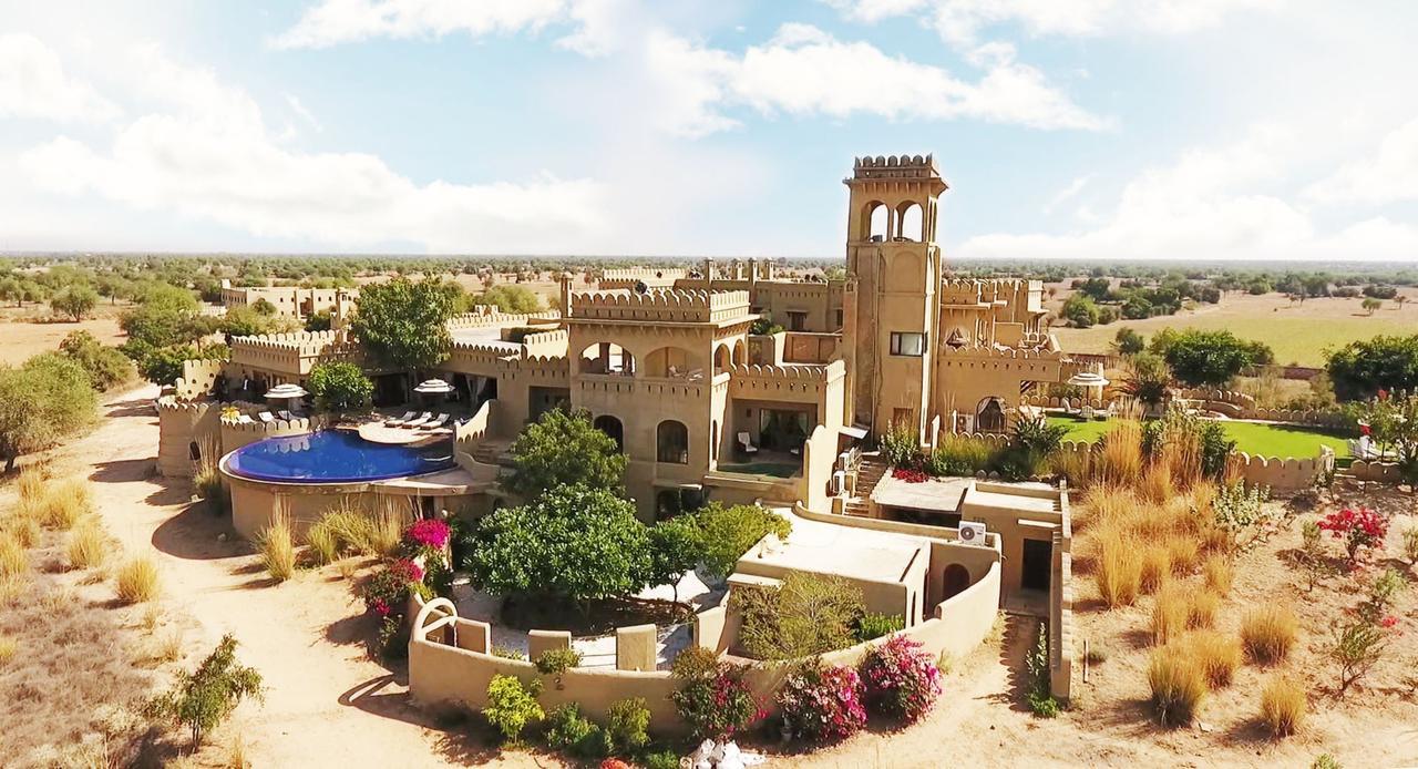 Hotel Mihir Garh Rohat Exterior foto