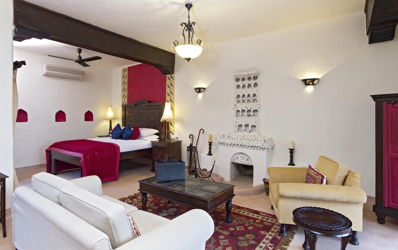 Hotel Mihir Garh Rohat Exterior foto